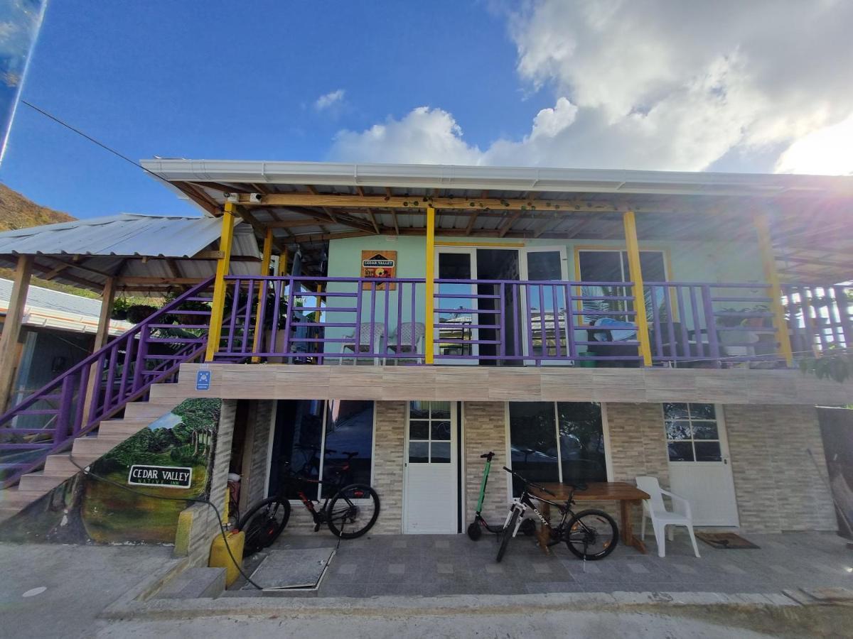 Posada Cedar Valley Franshua Ngoại thất bức ảnh