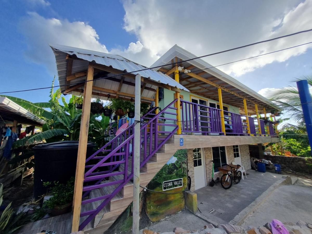 Posada Cedar Valley Franshua Ngoại thất bức ảnh